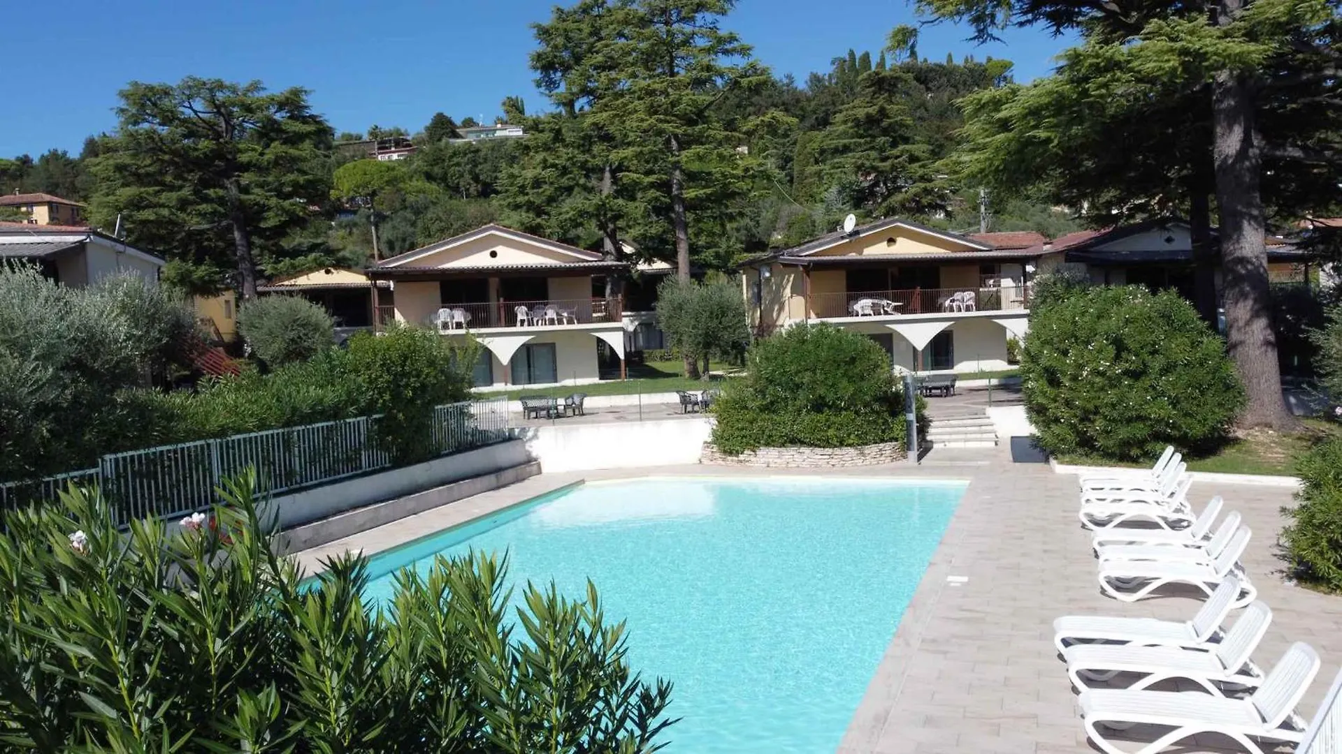 Apartments In Manerba Del Garda - Gardasee 22036 0*,
