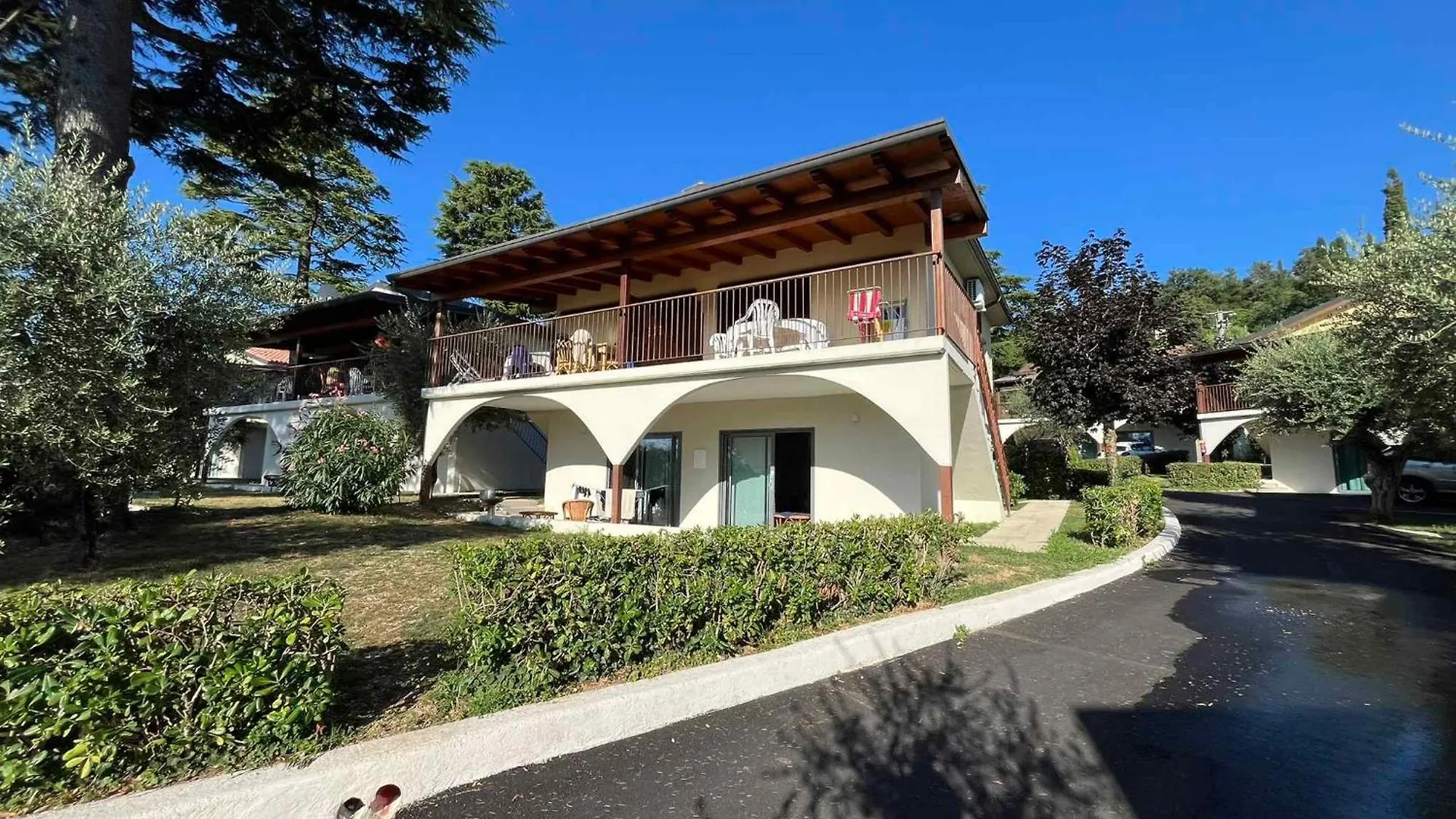 Apartments In Manerba Del Garda - Gardasee 22036